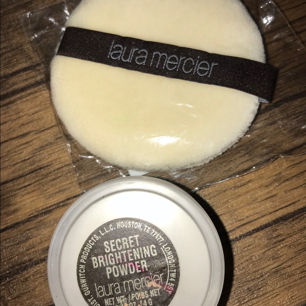 Makeup Bundle - Picture 4 of 5